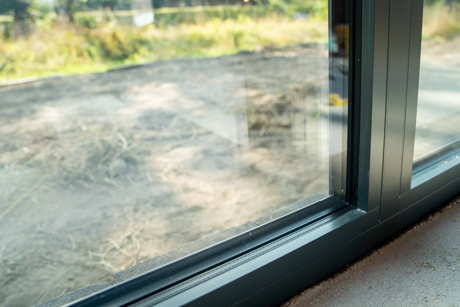 aluminium kozijn met verticale staander